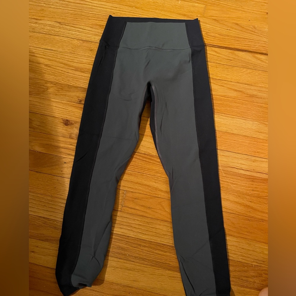 Athleta transcend color block 7/8 tight